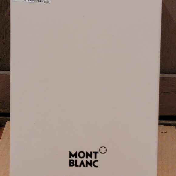 Mont Blanc Naruto Meisterstück Selection Card Holder - Picture 5 of 5